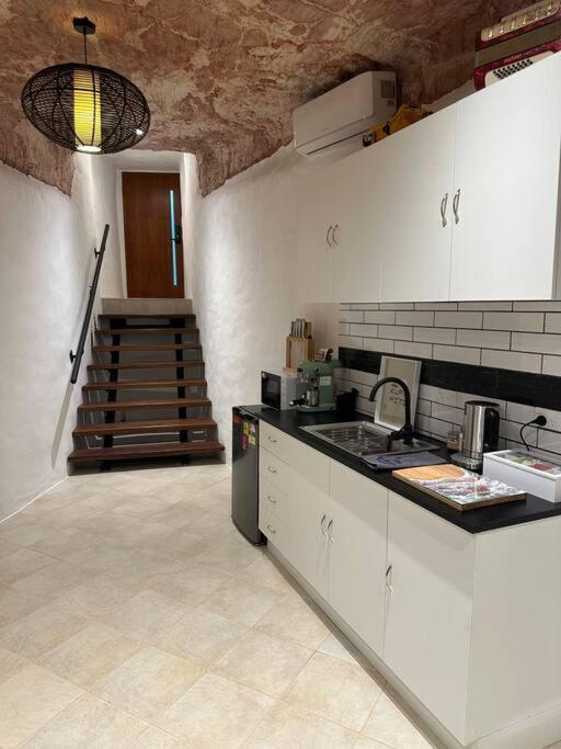 Cozy Cave Coober Pedy Apartment Exterior photo